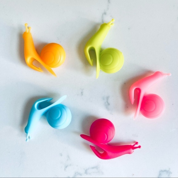 5 Piece Cute Snail Shape Silicone Tea Bag Holders Mug Kitchen New Candy Colors - Picture 5 of 6